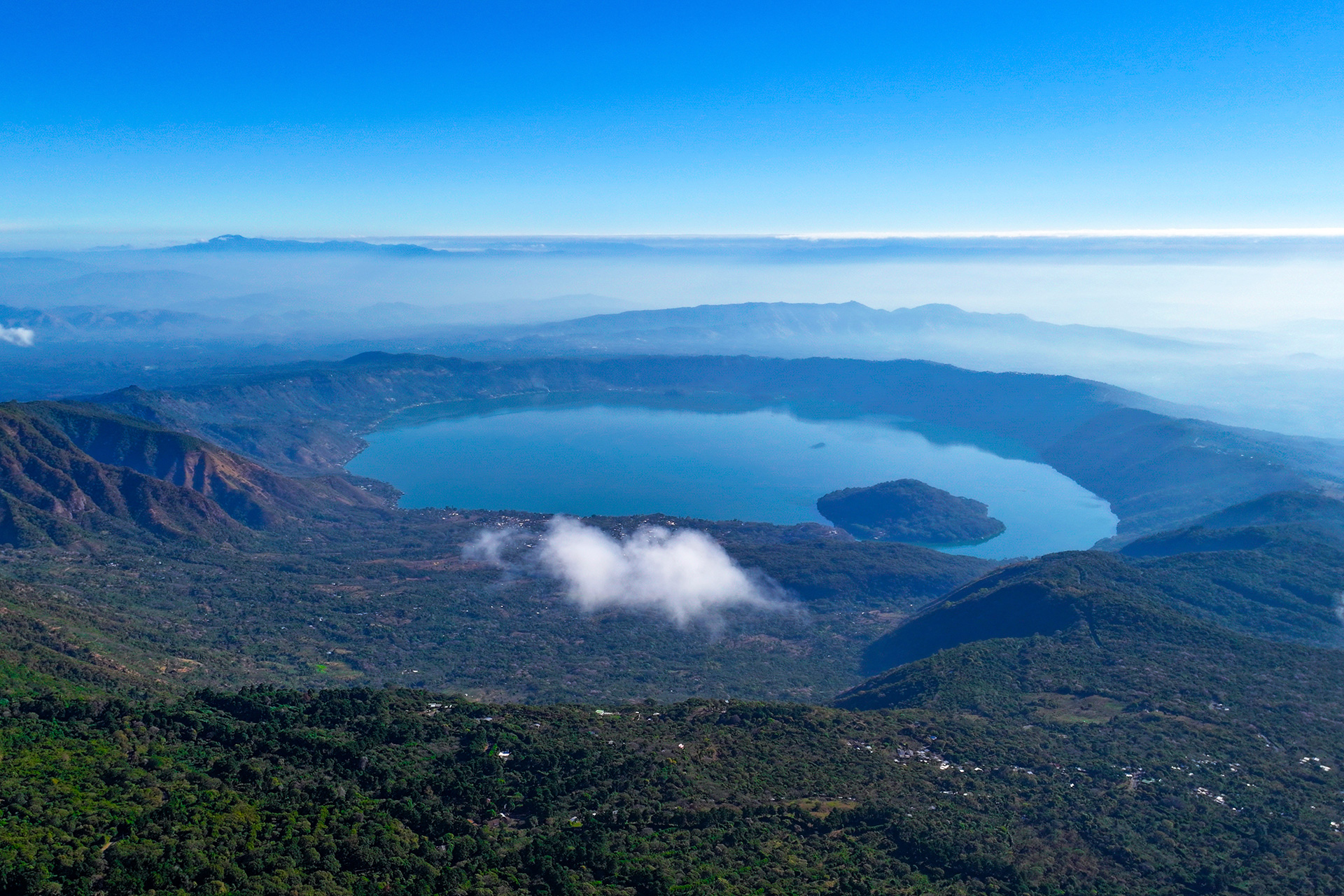 Lago de Coatepeque